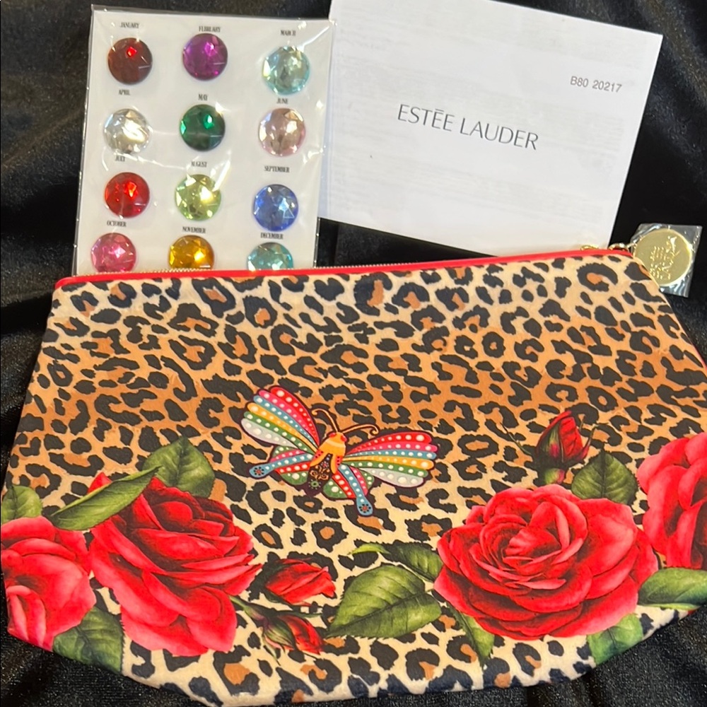 New Estée Lauder Cosmetic Bag.